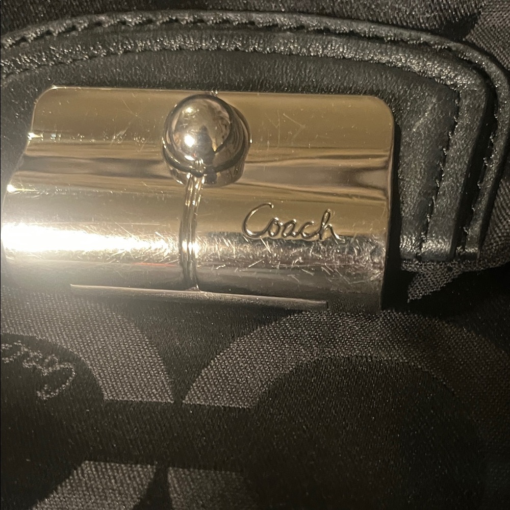 Coach Black Hobo Bag with Circle Pattern - Picture 3 of 9